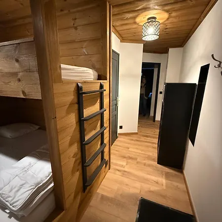 2 à 300 M Des Pistes Appartamento *