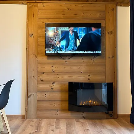 2 A 300 M Des Pistes *